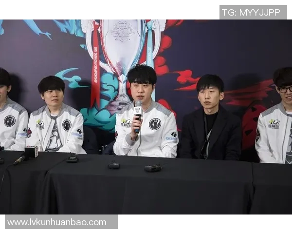 S15LOL赛事中WE战队对和平精英的全面压制与失误分析实时新闻